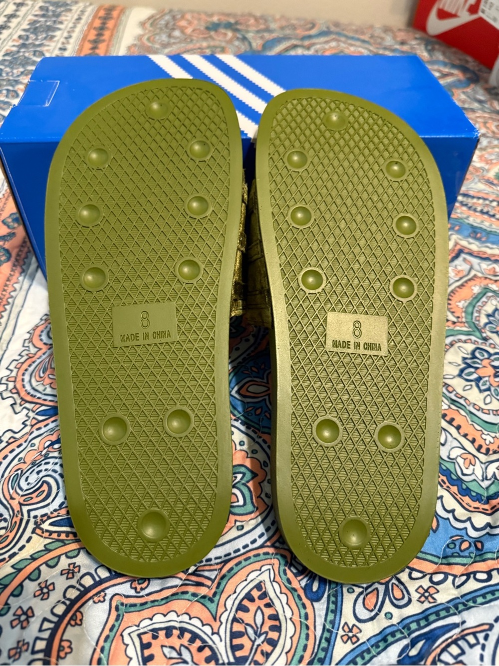 Adidas Green Adilette Slides - Picture 4 of 5